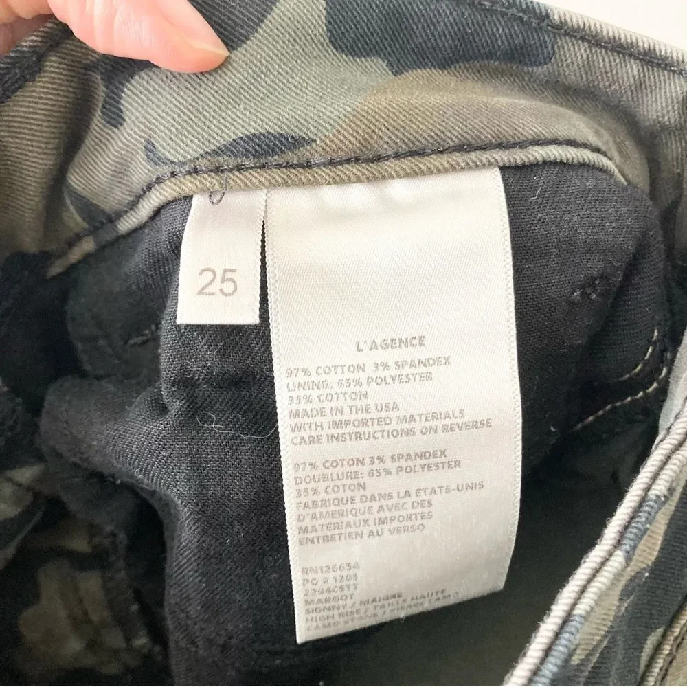 L’Agence Margot Camo Jeans size 25‎